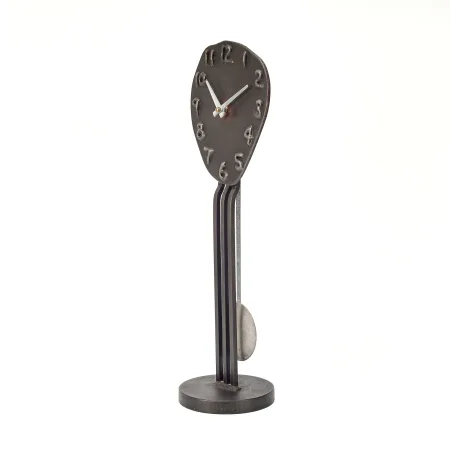 jon-sarriugarte-clock_0001_Capture-One-Catalog0110.jpg-copy